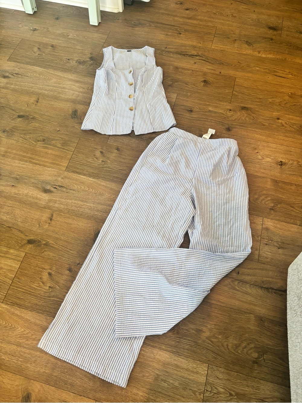 Two Piece Seer Sucker Blue And White Top And Pant Matching Set Size Small Shein